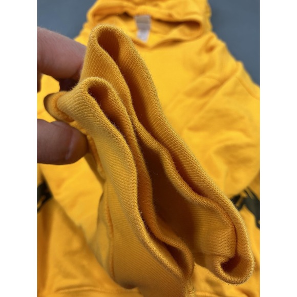 Peanuts Cedar Fair Hoodie Mens XL Yellow Charlie Brown Zig Zag Pullover Pockets - Picture 4 of 11